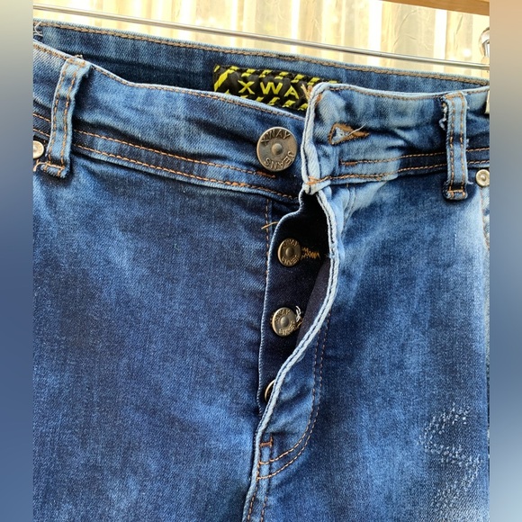 XWay Sernes Clown Car Men’s Skinny Jeans W36 Mod 6086 Patches Frayed Graffiti 29 - Picture 4 of 6
